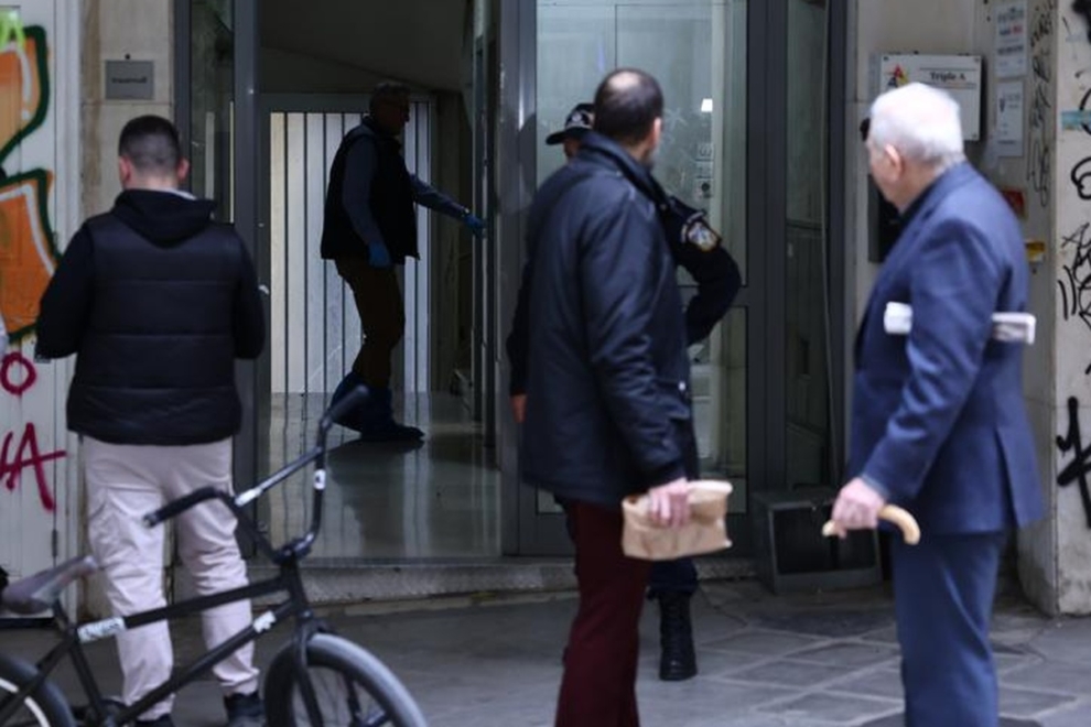 Γυναίκα εντοπίστηκε νεκρή στο κέντρο της Αθήνας- Προσήχθη ένας 45χρονος