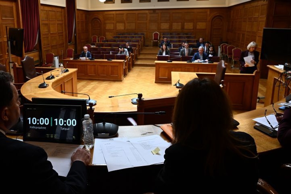 Αποφασίστηκε η άρση ασυλίας των Τ. Χατζηβασιλείου και Χ. Αθανασίου