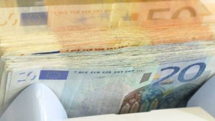 «Βουνό» 37 δις ευρώ τα χρέη του Δημοσίου