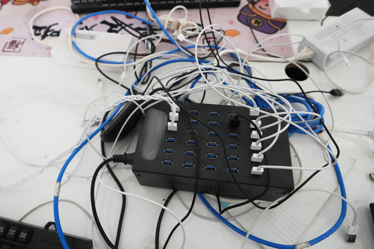 Παγκόσμια μάστιγα οι τηλεφωνικές απάτες