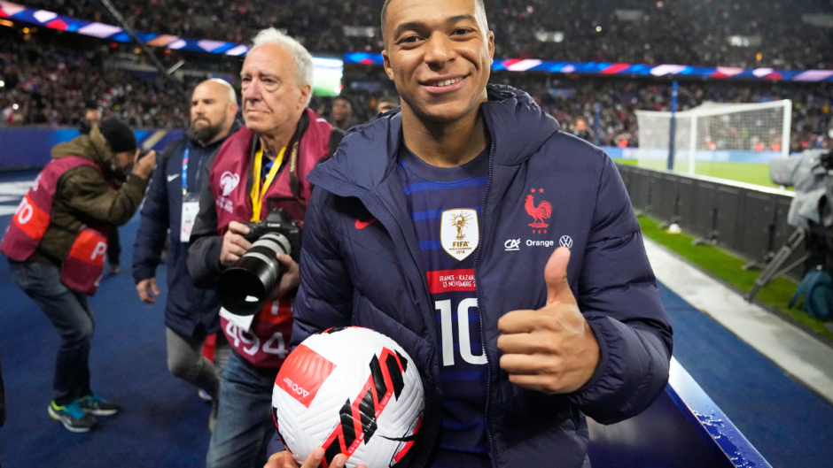 Ο Μπαπέ παραμένει πρώτος σκόρερ στο Champions League