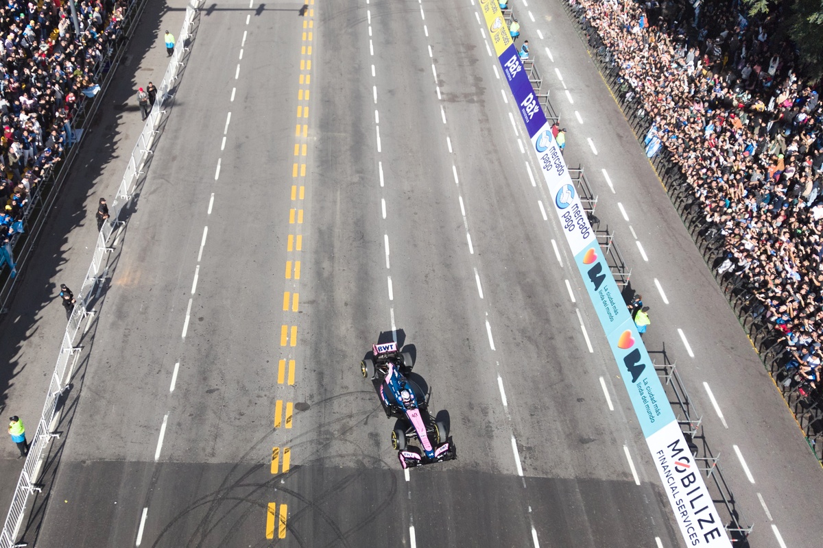 «Ντελίριο» από 500.000 (!) Αργεντινούς στην επίδειξη του Κολαπίντο