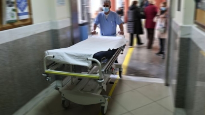 «Ανοιχτές» οι έρευνες για την 19χρονη- Νέο ξέσπασμα του πατέρα