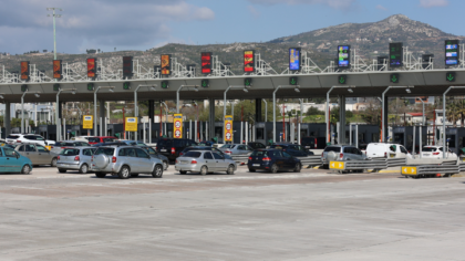 Αναχωρούν οι εκδρομείς του Πάσχα