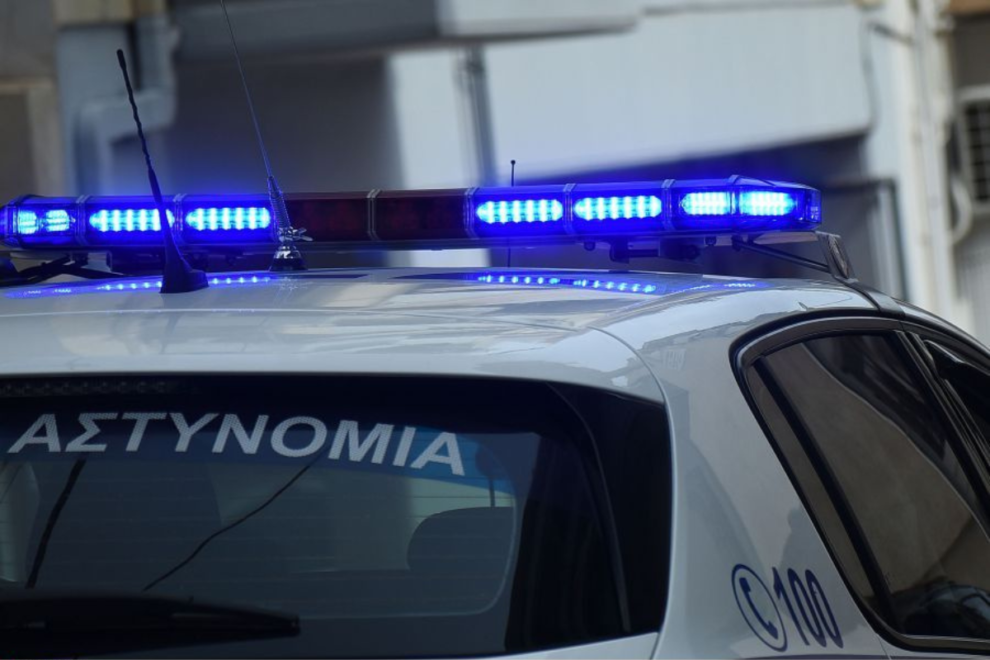 Χειροπέδες σε δύο γυναίκες για έκθεση σε κίνδυνο των 3χρονων παιδιών τους