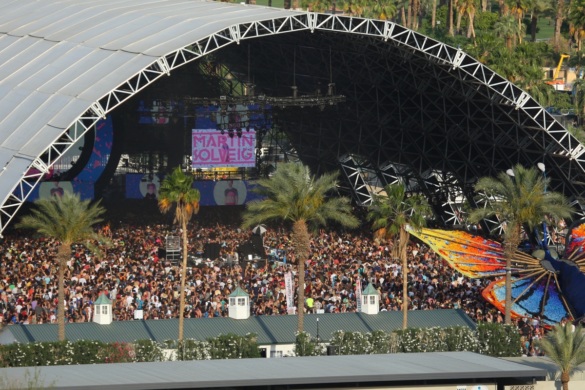 Επί σκηνής ξανά η Μαντόνα