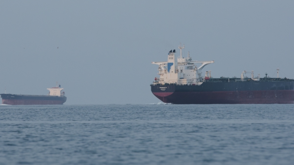 Αποκλεισμένα τα Στενά του Χορμούζ