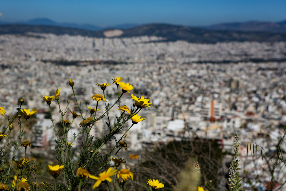 Βελτιώνεται πρόσκαιρα ο καιρός . Ακολουθούν βροχές και καταιγίδες
