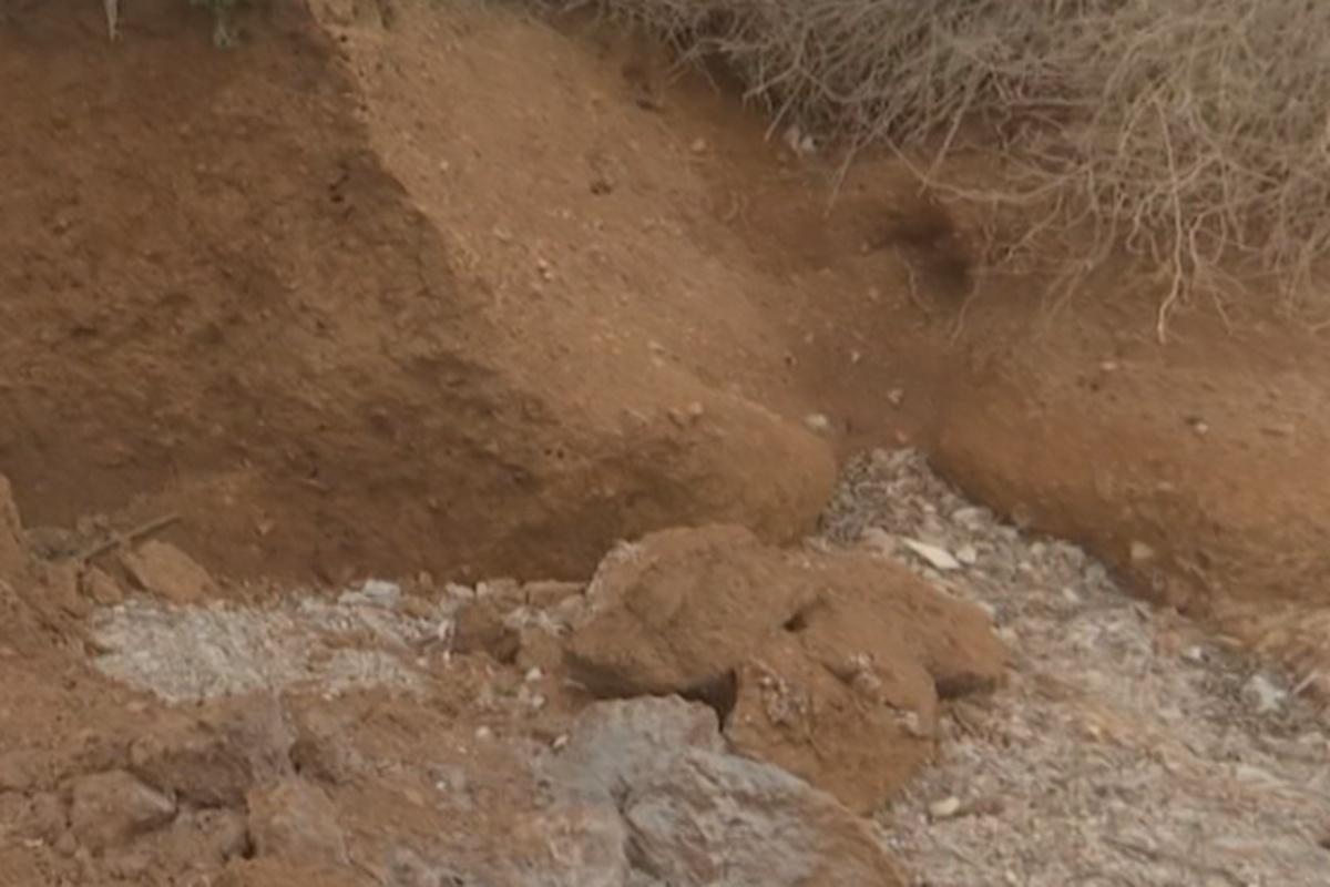 Καθίζηση σε παραλία