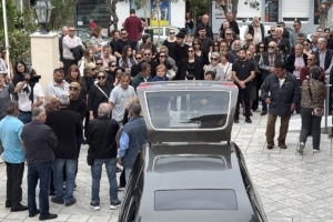 Σπαραγμός για την Μυρτώ