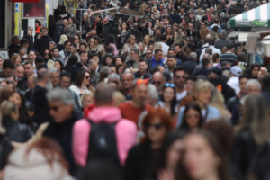 Πολεμικές επιπτώσεις- Μέτρα στήριξης «σε δόσεις»