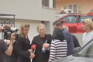 Απαντήσεις ζητά η οικογένεια της Μυρτούς