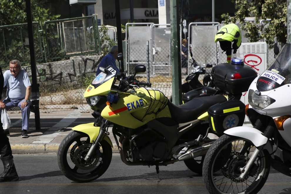 Παράσυρση 19χρονου πεζού στην Πυλαία, μεταφέρθηκε στο νοσοκομείο