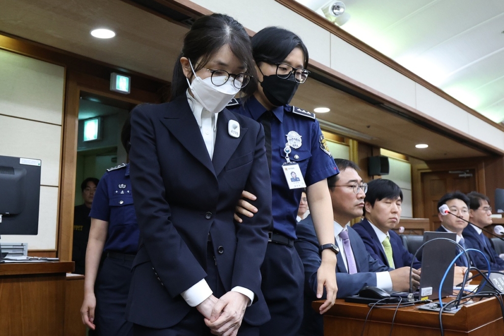 Νότια Κορέα: Η πρώην πρώτη κυρία Κιμ Κέον Χε καταδικάστηκε από εφετείο σε τέσσερα χρόνια φυλάκισης