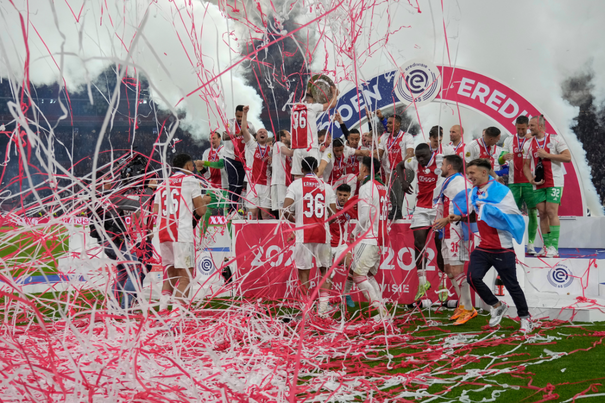 «Σεισμός» στην Eredivisie από το σκάνδαλο «Paspoortgate»