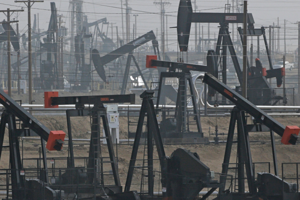 Αυξήθηκαν κατά 2% και πλέον οι τιμές του πετρελαίου