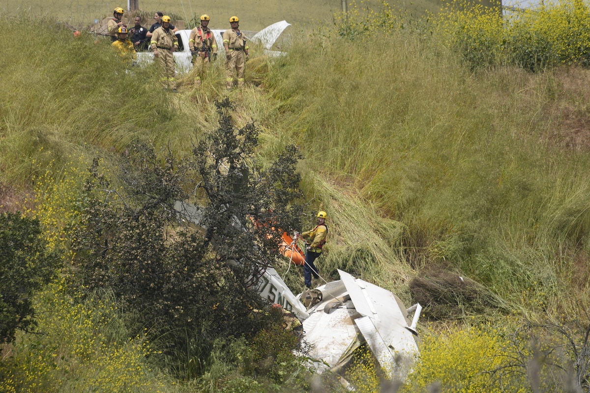 Πτώση μικρού αεροπλάνου στο Λος Άντζελες