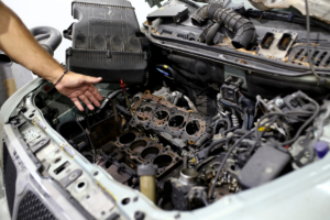 Ασυντήρητα αυτοκίνητα στους δρόμους – Στο συνεργείο μόνο για λάδια και νερό