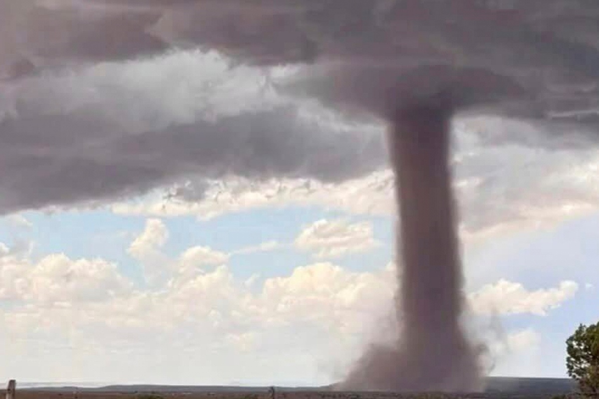 Ανεμοστρόβιλοι σάρωσαν την Οκλαχόμα