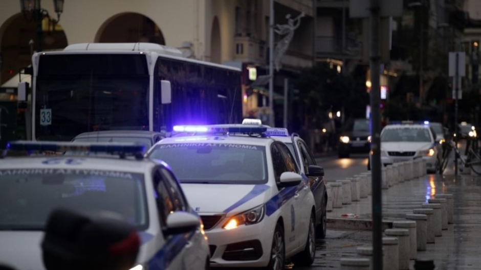 Συνελήφθη εφοριακός επειδή ενημέρωνε καταστηματάρχες ενόψει ελέγχων