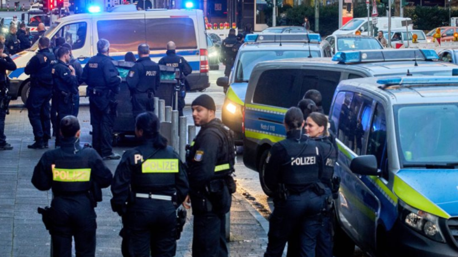 Ρωσία: Καθηγήτρια σε σχολείο υπέκυψε στα τραύματά της αφού δέχθηκε επίθεση με μαχαίρι από 17χρονο μαθητή της