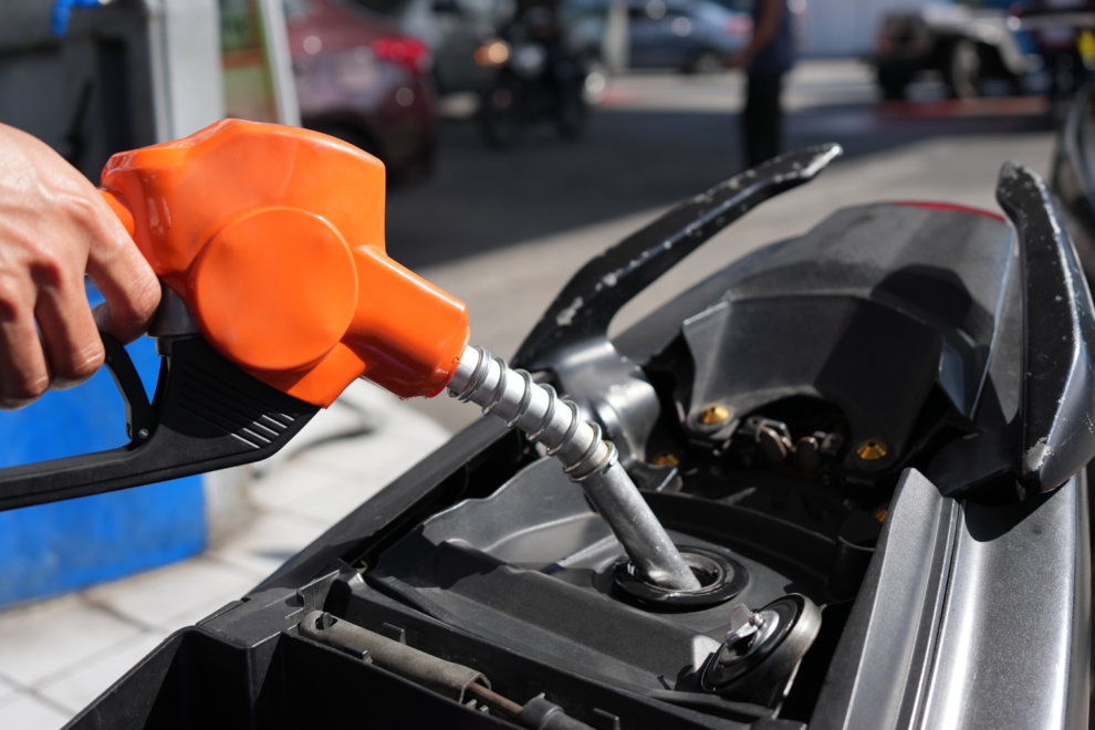 Ανοίγει αύριο Μ. Δευτέρα η πλατφόρμα του fuel pass στη βενζίνη