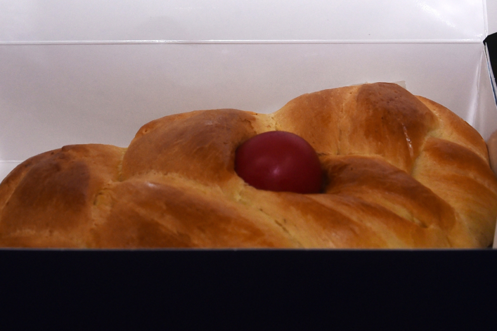 Στα περσινά επίπεδα οι τιμές στα τσουρέκια