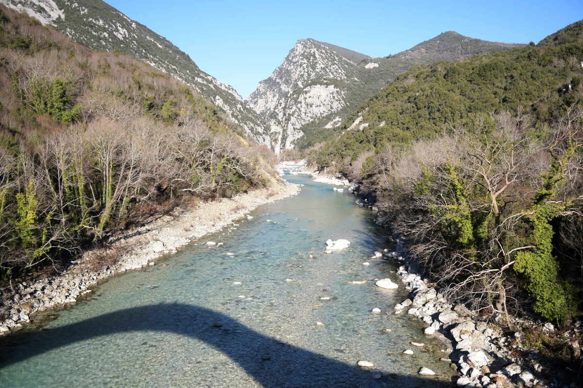Επιχείρηση απεγκλωβισμού στον Άραχθο