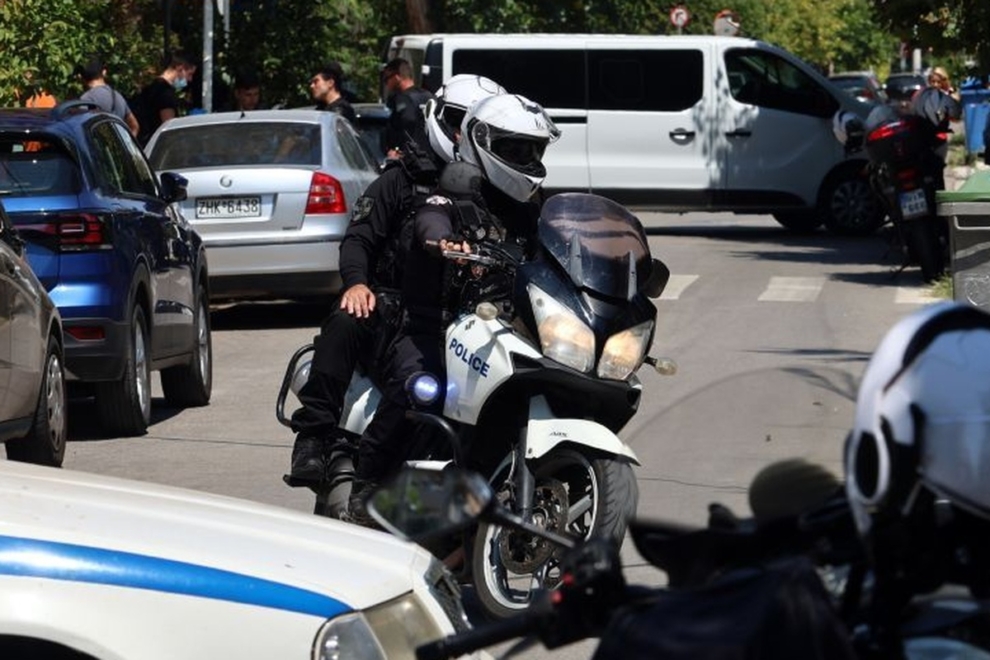 Θεσσαλονίκη: 34χρονος σκαρφάλωσε στον 2ο όροφο και έκλεψε 500 ευρώ από τη γιαγιά του