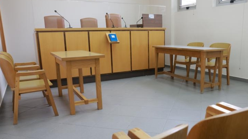 Δολοφονία Γρίβα: Να παραπεμφθούν σε δίκη οι 4 αστυνομικοί που την άφησαν αβοήθητη ζητά η εισαγγελέας