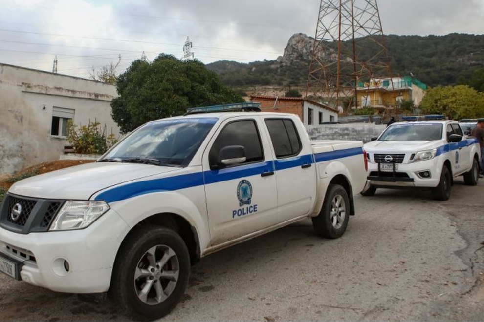 Σε εξέλιξη από το πρωί αστυνομική επιχείρηση στην Κρήτη για ναρκωτικά και όπλα