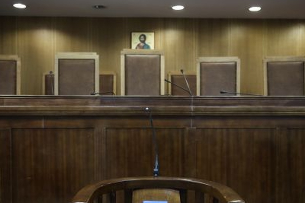 Ηράκλειο: Στον εισαγγελέα οι 16 από τους 77 κατηγορούμενους για συμμετοχή σε κύκλωμα ναρκωτικών