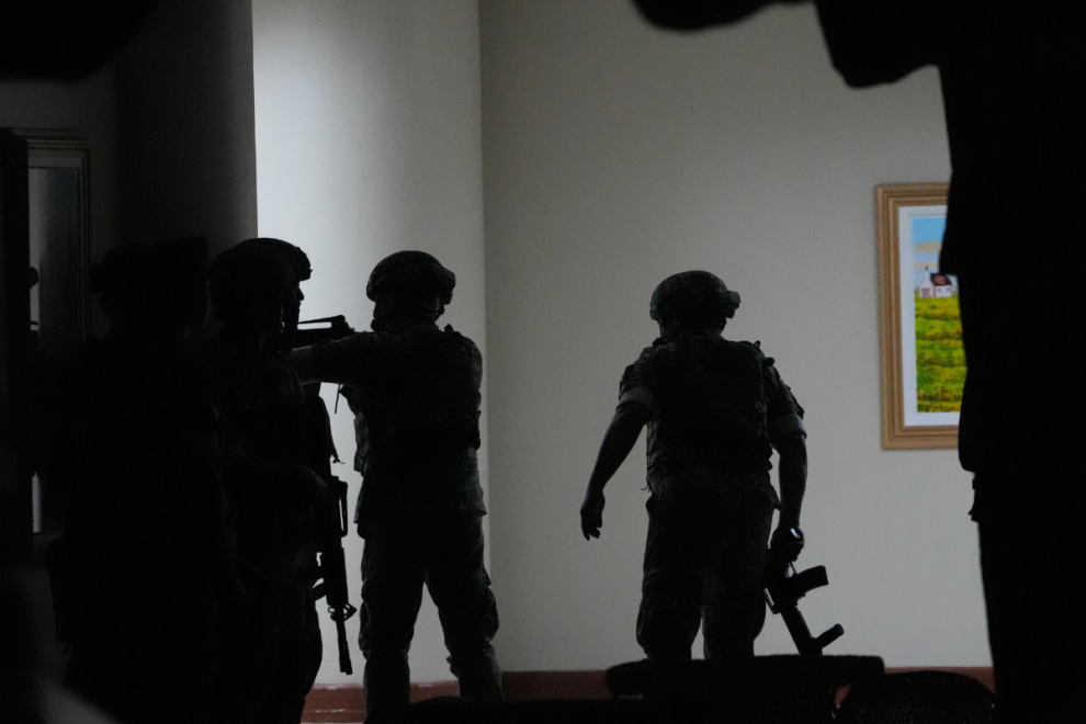 Πυροβολισμοί στη Γερουσία των Φιλιππίνων