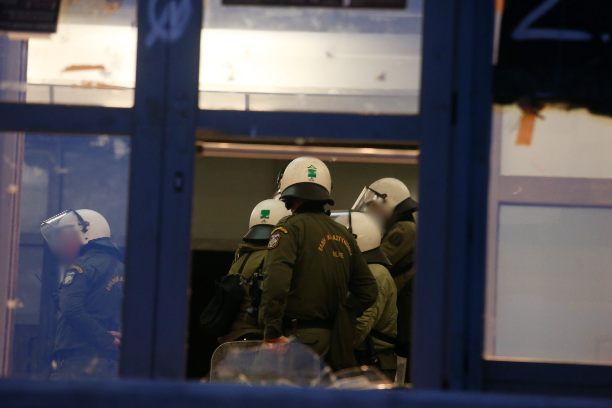 Κόντρα για τα πανεπιστήμια
