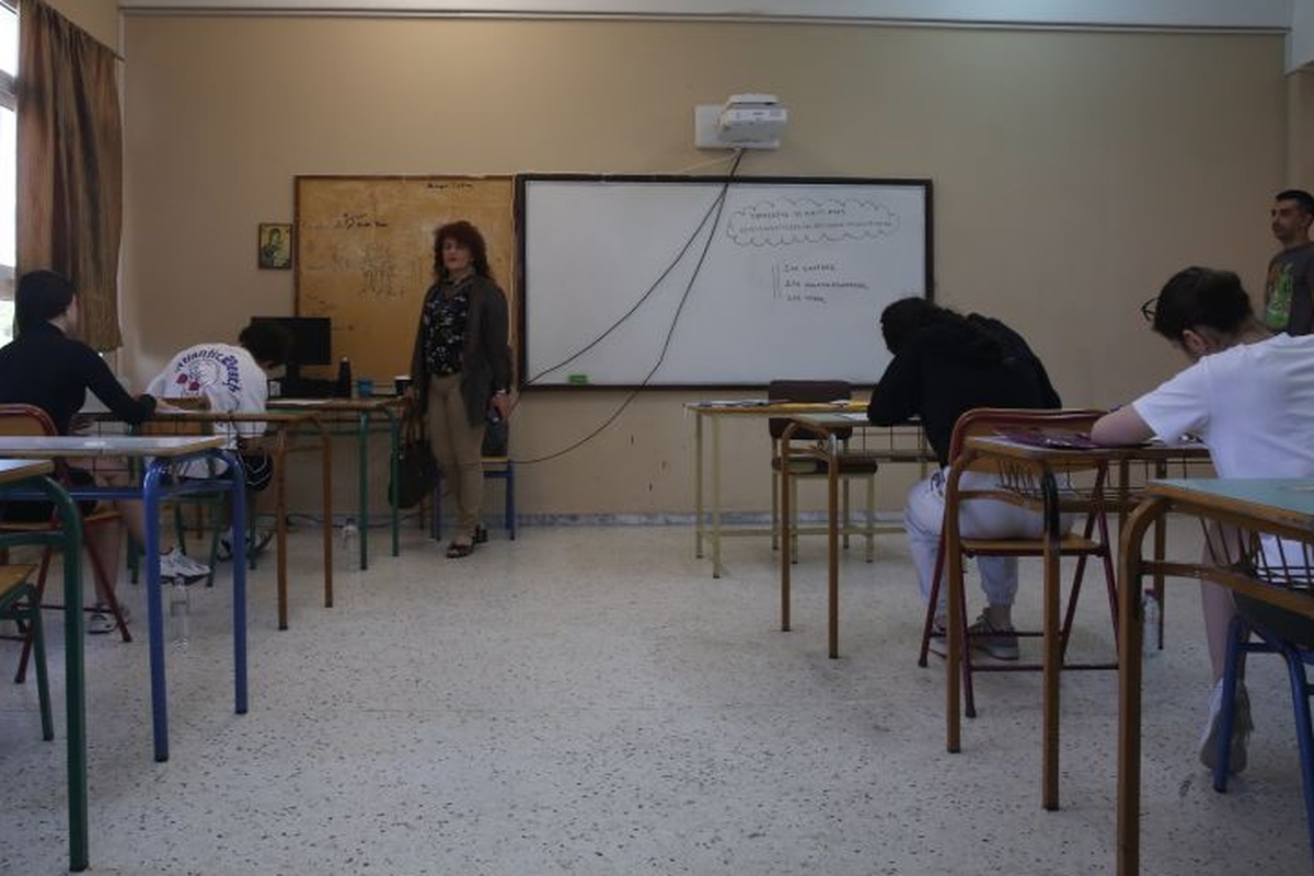 Έναρξη εξετάσεων στα λύκεια αύριο