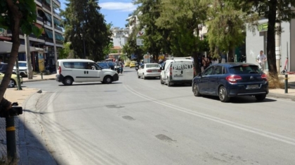 Δυστύχημα με ηλικιωμένη- Τη χτύπησε φορτηγό στα Άνω Πατήσια