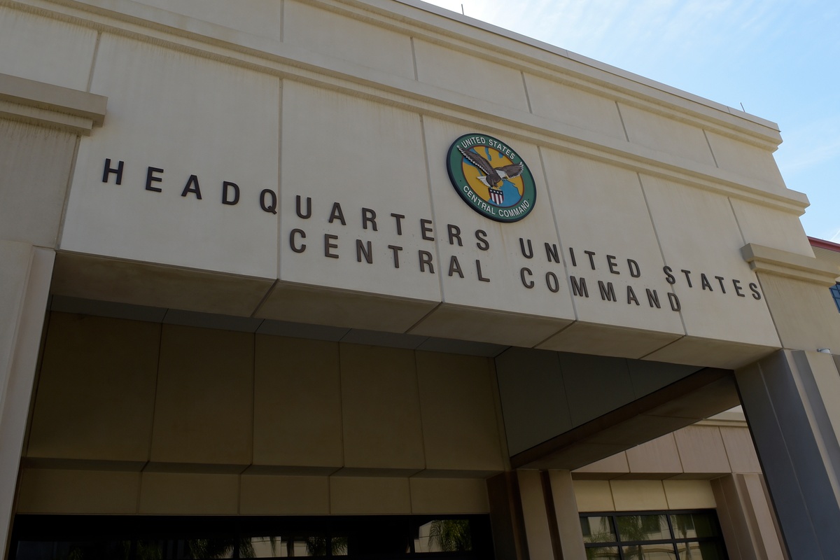 U.S. ⁠Central Command: «Κανένα αμερικανικό πλοίο δεν χτυπήθηκε