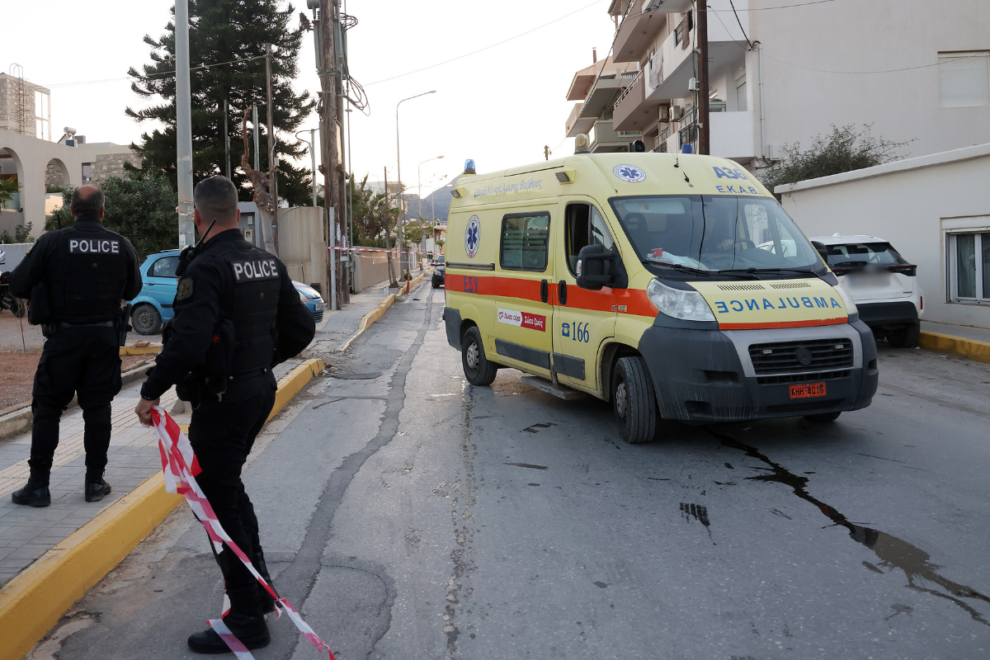 Μενίδι: Αυτοκίνητο παρέσυρε και τραυμάτισε σοβαρά τρίχρονη