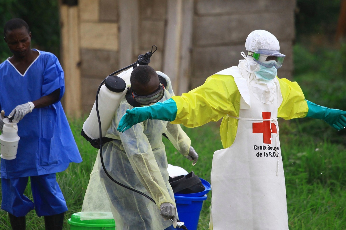 Ebola:«Βαθιά ανήσυχος από τις διαστάσεις και την ταχύτητα» της επιδημίας δηλώνει ο επικεφαλής του ΠΟΥ