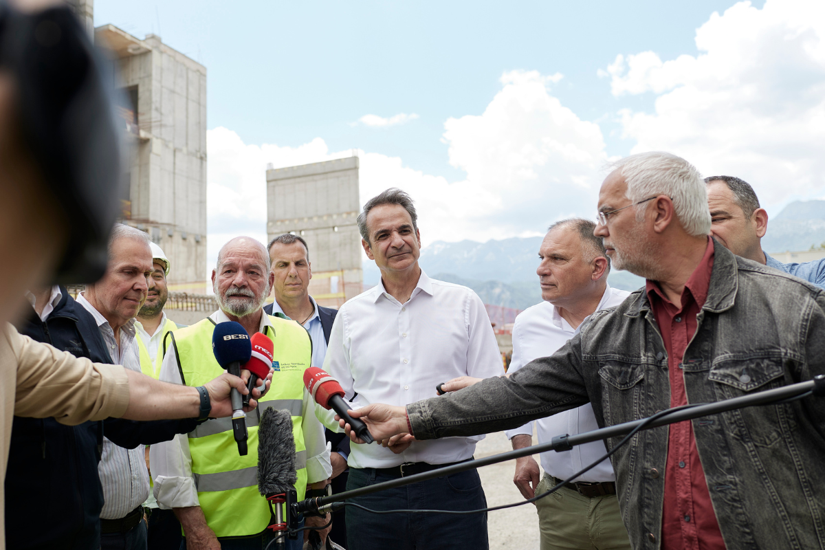 Προεκλογικός μαραθώνιος – Μήνυμα πολιτικής σταθερότητας