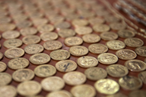 Πουλήθηκαν 14.0000 χρυσές λίρες σε εξι μήνες