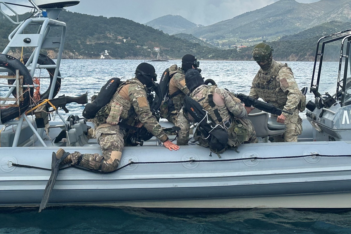 Αιχμή του δόρατος οι αμφίβιοι κομάντο