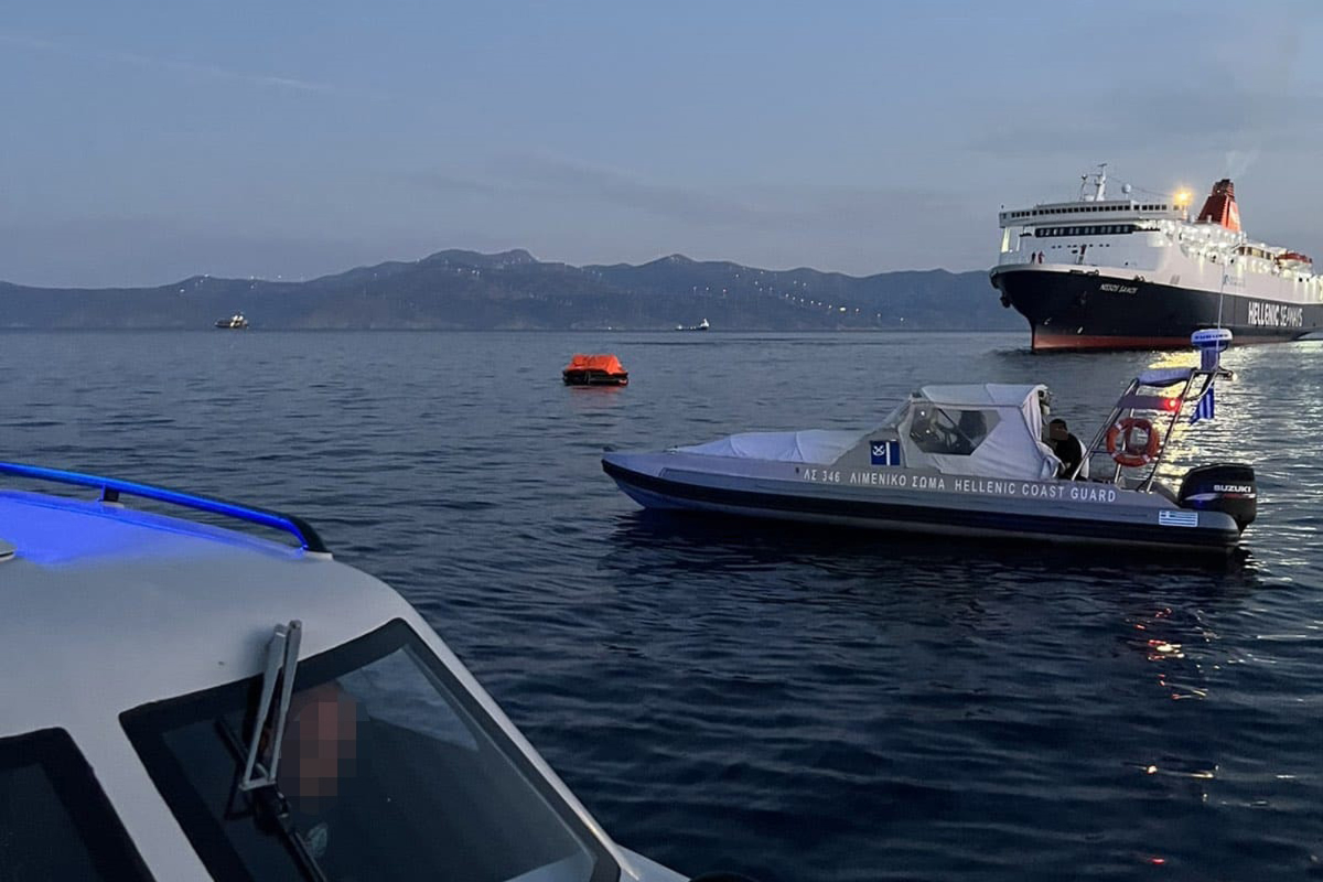 Βυθίστηκε φορτηγό με 8.000 τόνους σόδας