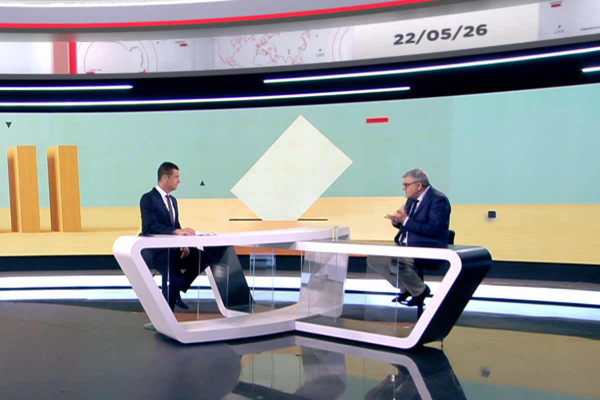 Προεκλογικές καραμπόλες – Νέα κόμματα στο προσκήνιο – Το σχόλιο του Τάκη Χατζή