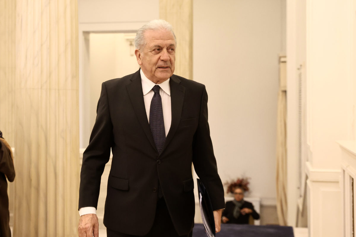 «Μπούρδες» χαρακτήρισε ο Δημ. Αβραμόπουλος την ιστορία