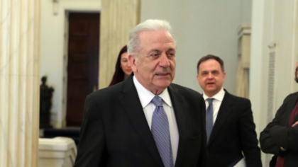 Δημ. Αβραμόπουλος: Ευρωπαϊκό ένταλμα σύλληψης για το Qatar Gate