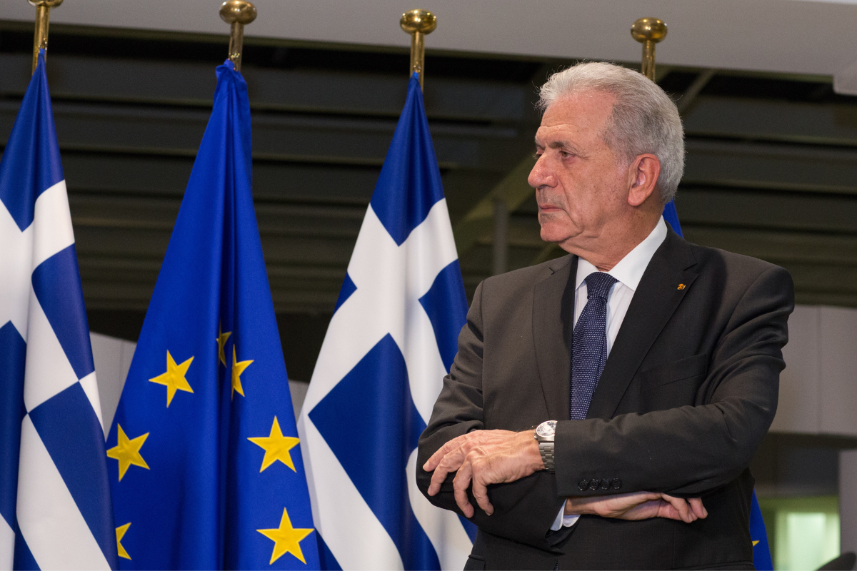 Αβραμόπουλος κατά Βελγικών Αρχών