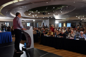 Η επόμενη μέρα στον ΣΥΡΙΖΑ- Συμπόρευση με Τσίπρα και εσωκομματική «μάχη»