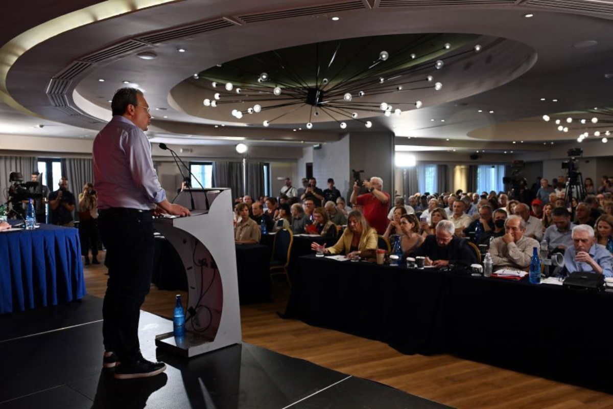 Η επόμενη μέρα στον ΣΥΡΙΖΑ- Συμπόρευση με Τσίπρα και εσωκομματική «μάχη»