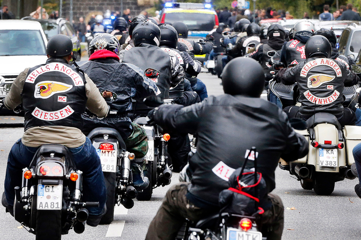 Σε επιφυλακή για τους Hell Angels- 11 συλλήψεις για μαχαίρια- σιδερογροθιές
